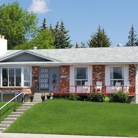 Cozy Nest Bed & Breakfast Calgary Luaran gambar
